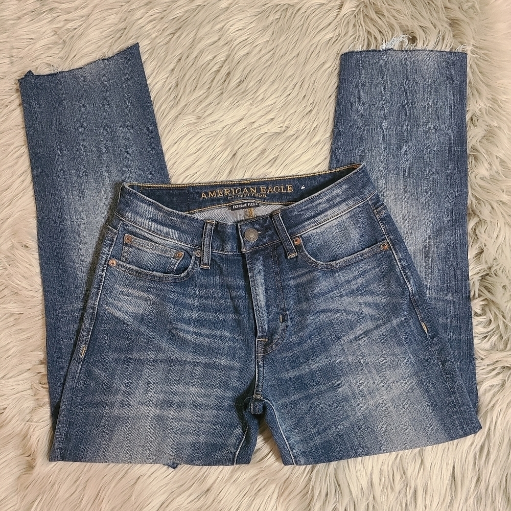 American Eagle Distressed Straight Leg Jeans - Picture 4 of 14